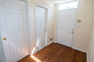 Listing%20Photo%20-16
