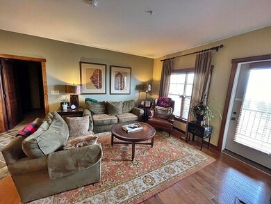 living area2