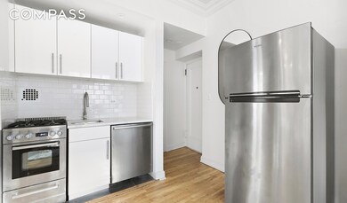 32 Downing St unit 3D, New York, NY 10014 - photo 2
