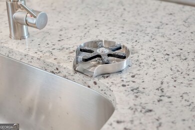 202 Freshwater Ct unit E36, Lagrange, GA 30241 - photo 2