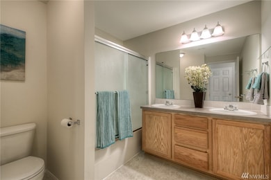 9916 Greenleaf Loop SE, Yelm, WA 98597 - photo 6