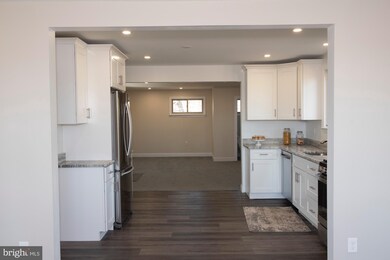 1071 Clayton Rd, Williamstown, NJ 08094 - photo 7