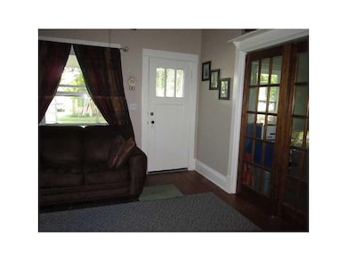 Living Room-L1.