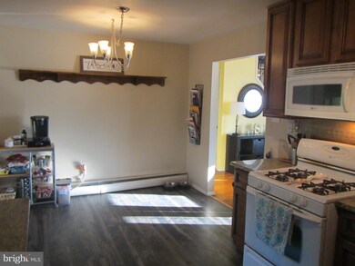 3141 Birch Cir E, Whitehall, PA 18052 - photo 4