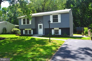 5920 Peregrine Dr, Burke, VA 22015 - photo 4