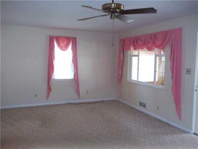 Living Room. Large living room, one side could act
