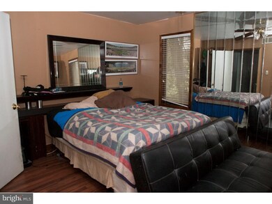 22 Appley Ct, Cherry Hill, NJ 08002 - photo 5