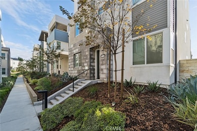 27237 W Bush Mallow Ct, Valencia, CA 91355 - photo 3