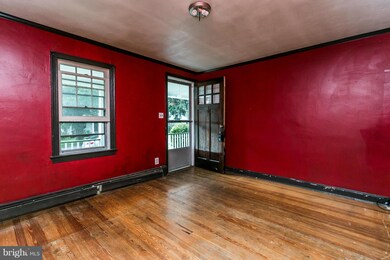 114 Meem Ave, Gaithersburg, MD 20877 - photo 2