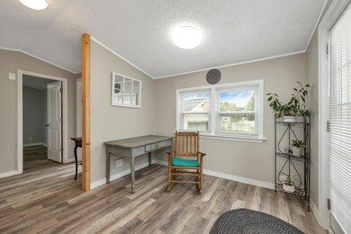 10 Berry Rd, New Durham, NH 03855 - photo 5