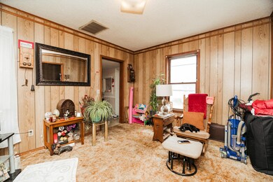 2237WWalnut-6