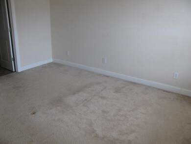 2301 A Saddleback Dr, Winterville, NC 28590 - photo 5