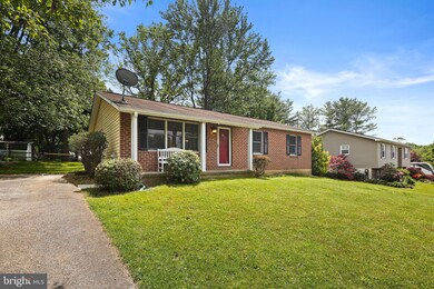 7249 Pommel Dr, Sykesville, MD 21784 - photo 2