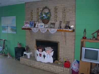 2395 Crawfordville Hwy, Crawfordville, FL 32327 - photo 6