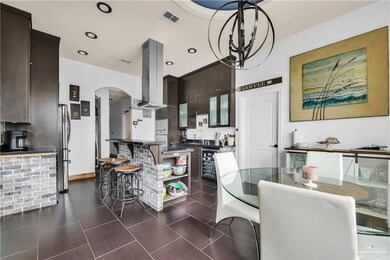 904 W Helmer St, Pharr, TX 78577 - photo 7