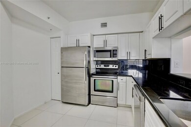 Porto Bellagio unit 1712, Sunny Isles Beach, FL 33160 - photo 5