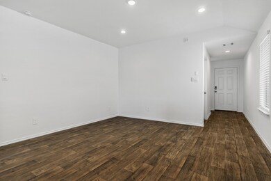 14153 Carly Pines Ct, Conroe, TX 77302 - photo 6