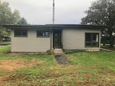 202 Elm St, Cedar Point, IL 61316 - photo 3