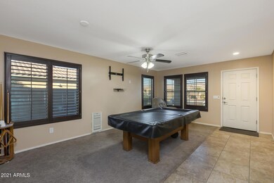 2) LIVING/DINING