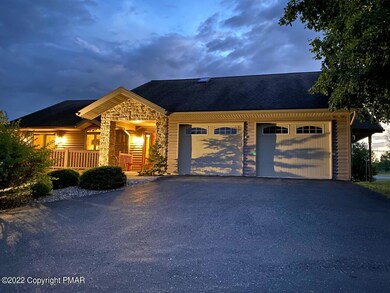 1090 Mahoning Dr W, Lehighton, PA 18235 - photo 5