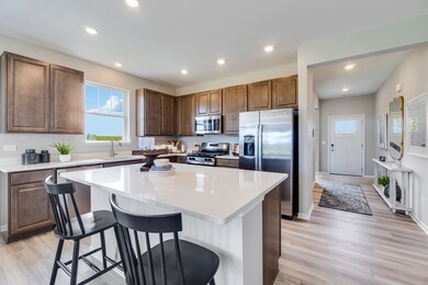 12255 Barcroft Cir, Huntley, IL 60142 - photo 6