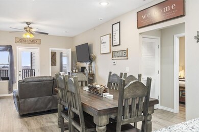 3103 S Vineyards Terrace Unit 6 (6)