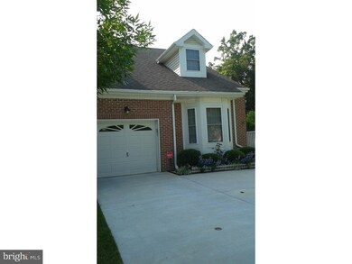 224 Niagara Falls Dr, Wilmington, DE 19808 - photo 2