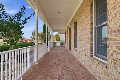 8241 River Course Dr, Radford, VA 24141 - photo 2