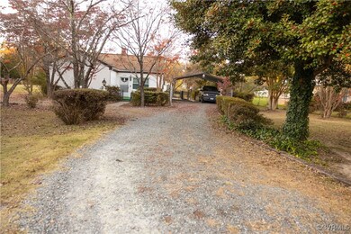 10061 Pamunkey Rd, Mechanicsville, VA 23116 - photo 4