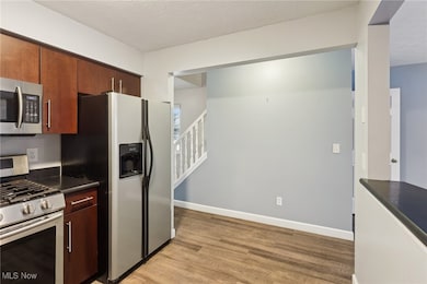 4257 Rolling Hills Dr, Brunswick, OH 44212 - photo 7