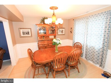 219 Alberts Way, Langhorne, PA 19047 - photo 5