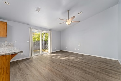 468 Merlee Cir, Eagle Point, OR 97524 - photo 6