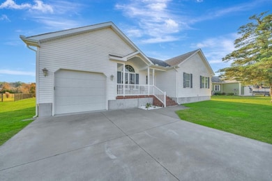 3122 Navigator Dr, Greenbackville, VA 23356 - photo 2