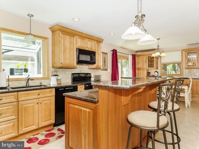 250 Midway Dr, Morrisville, PA 19067 - photo 5