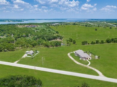 112 Bluffview Ln, Corsicana, TX 75109 - photo 2