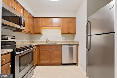 2037 Lucas Ln, Voorhees, NJ 08043 - photo 5