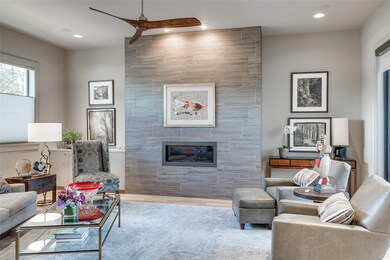 1613 Fairview St, Houston, TX 77006 - photo 3