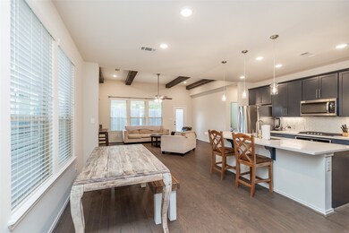 5132 Aedan Oak St, Houston, TX 77018 - photo 2