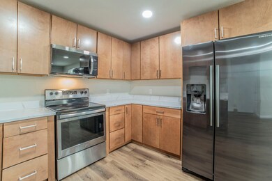 4901 Curzon Ave unit 105, Fort Worth, TX 76107 - photo 2