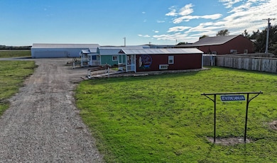 647 E 1st St, Lucas, KS 67648 - photo 3