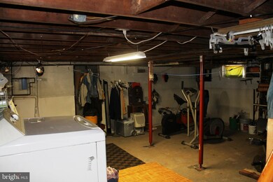 124 Lincoln Ave, Orwigsburg, PA 17961 - photo 4