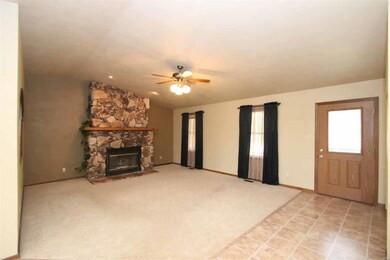 17 Meyer Dr, Freeburg, IL 62243 - photo 3