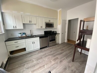 518 Putnam Ave unit 4, Cambridge, MA 02139 - photo 2