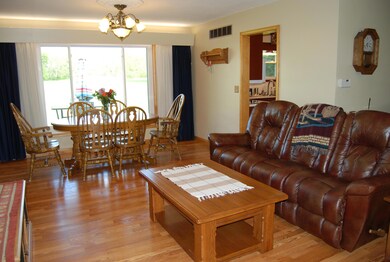 12390 Main St, Dresden, OH 43821 - photo 5