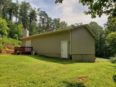 43 Rock Creek Ln, Stuart, VA 24171 - photo 5