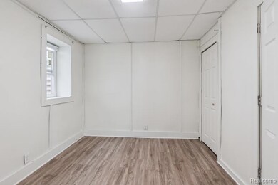 912 N State Rd unit 11, Davison, MI 48423 - photo 7