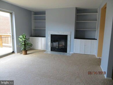 10609 High Beam Ct, Columbia, MD 21044 - photo 4