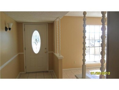 10601 Vista Lomas Dr, El Paso, TX 79935 - photo 2