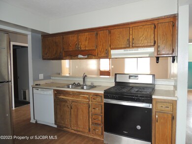 2707 La Salle St, Farmington, NM 87401 - photo 6