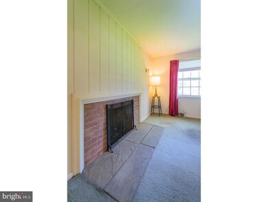 1448 Anthony Wayne Dr, Wayne, PA 19087 - photo 5